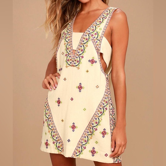 Free People Never Been Beige Embroidered Mini - size small - Picture 1 of 7